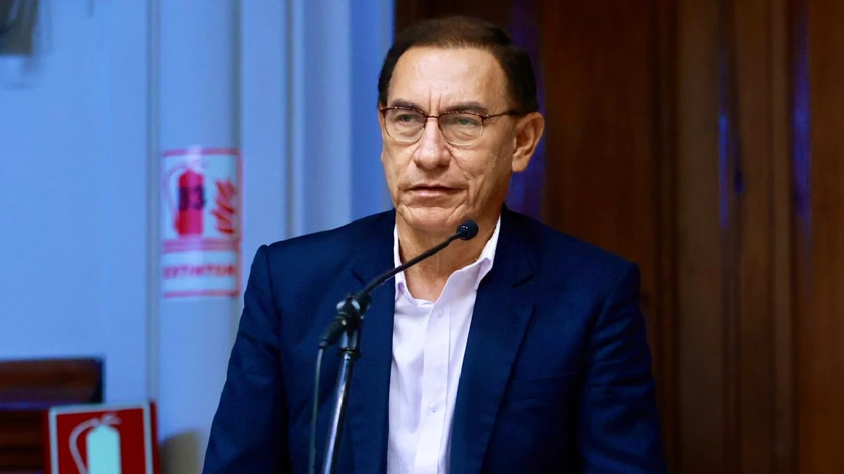 秘鲁国会正式宣布：禁止前总统(Martín Vizcarra) 十年内不得再担任公职的判决【秘鲁新世界日报】