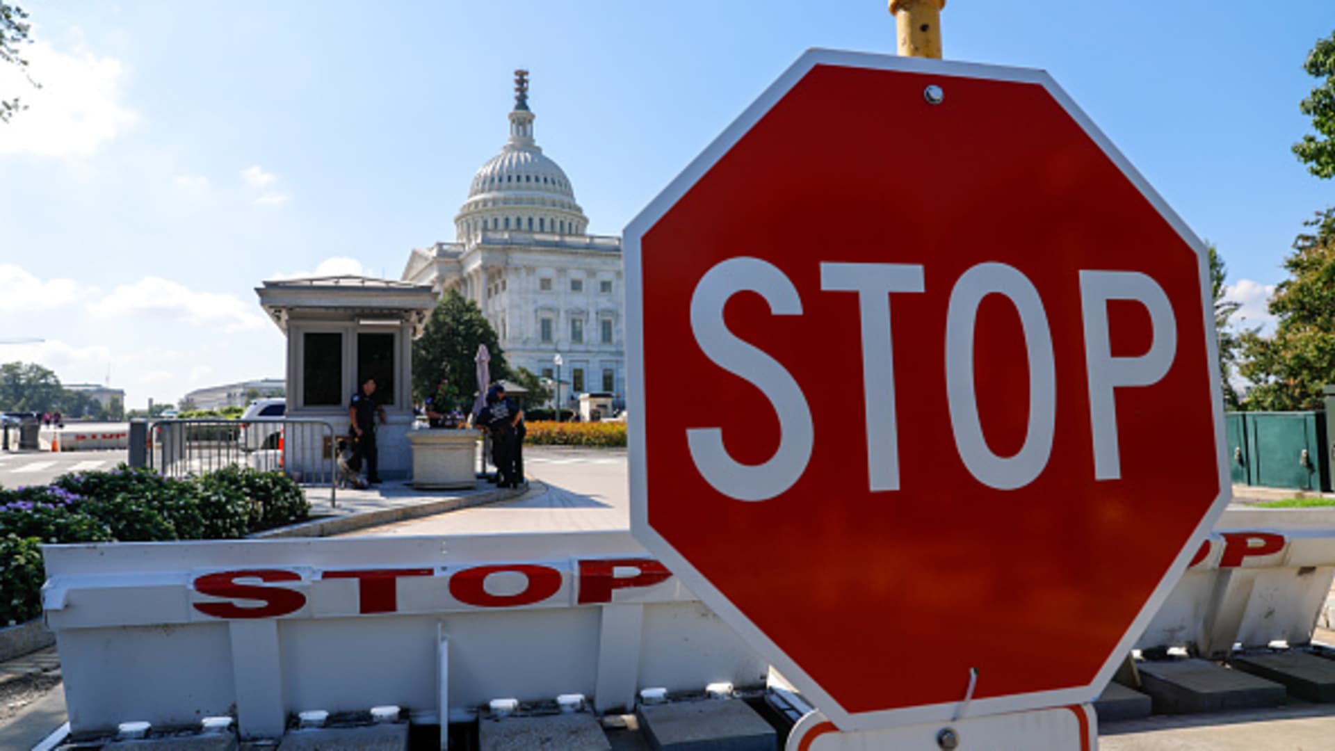 “停摆”给美国联邦雇员和民众带来巨大压力 4200万人或受影响【秘鲁新世界日報】