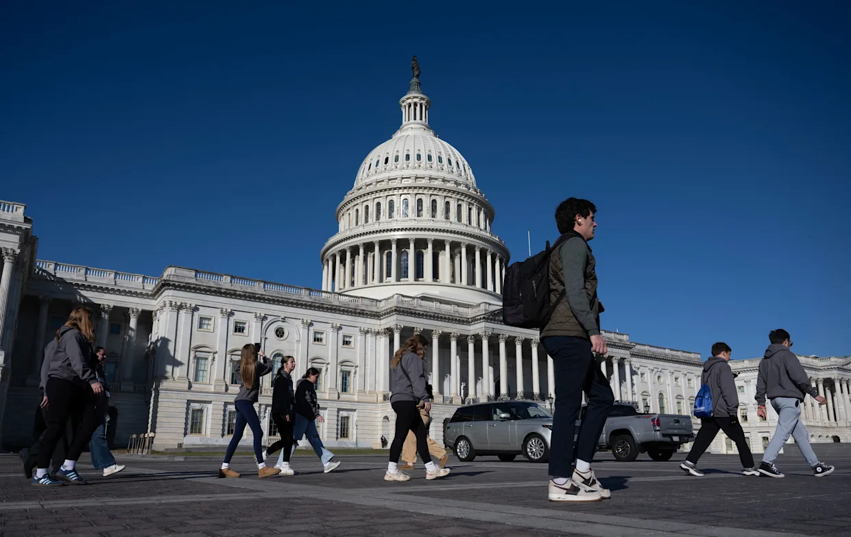美媒：美国政府停摆结束，但局面依旧混乱【秘鲁新世界日报】